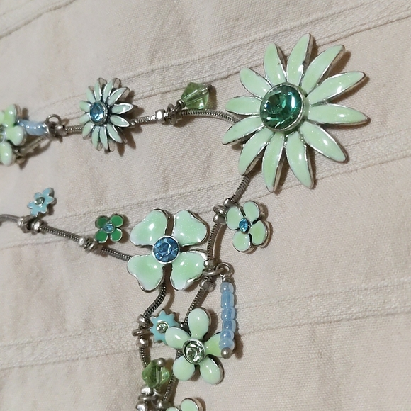 PILGRIM Daisy Double Strand Necklace Oxidised Silver Plate & Pastel Green - Picture 2 of 4